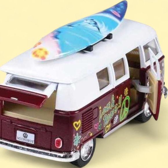 KiNSMART 1962 Volkswagen Classic Bus Die-Cast Model (Surfboard • Flower Power) - Picture 3 of 8